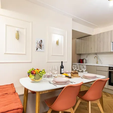 Bluestay 159 - A 2 *